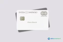 Carta Intesa Sanpaolo Exclusive su sfondo chiaro con ombra leggera.