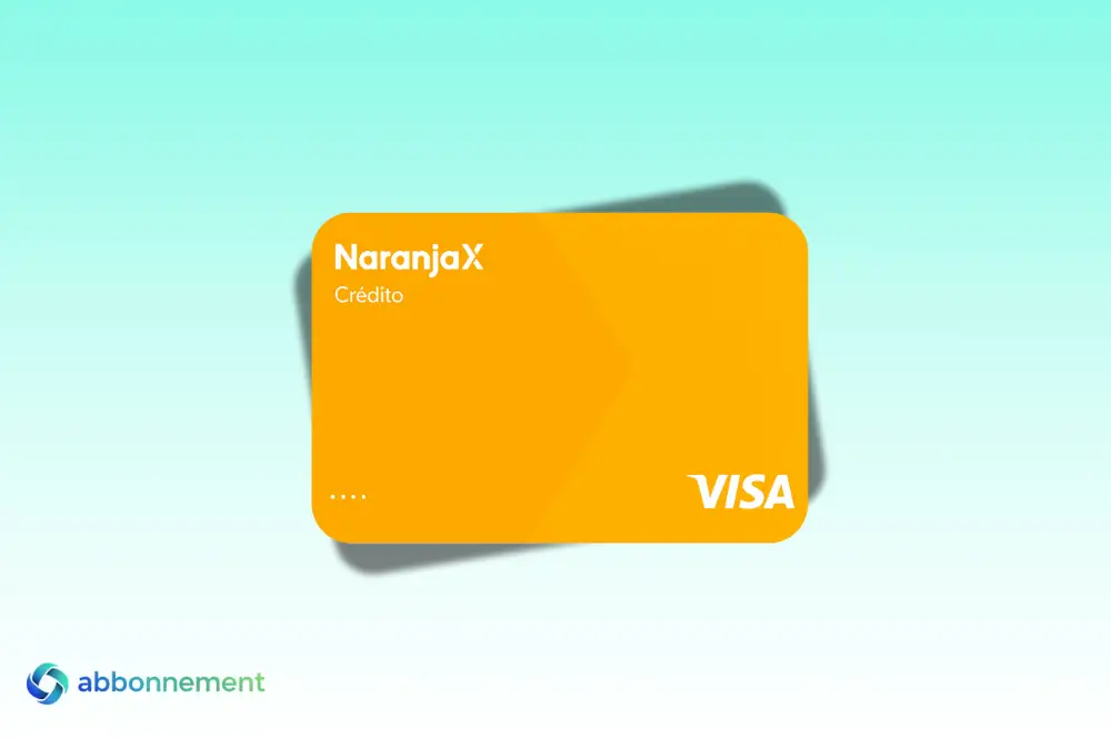 Tarjeta Naranja X Visa naranja con diseño minimalista, chip y logo Visa en primer plano.