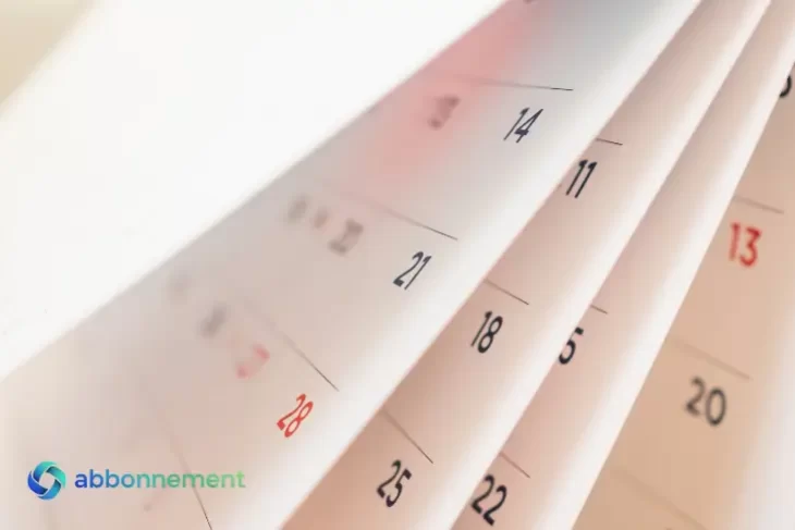 Calendario con date segnate, simbolo delle scadenze della Rottamazione quater.
